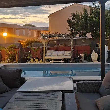 Maison Au Calme منزل للإقامة Mèze